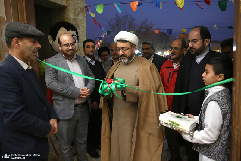 آئین افتتاح سومین هفته فرهنگی «بر آستان آفتاب» در بیت تاریخی امام