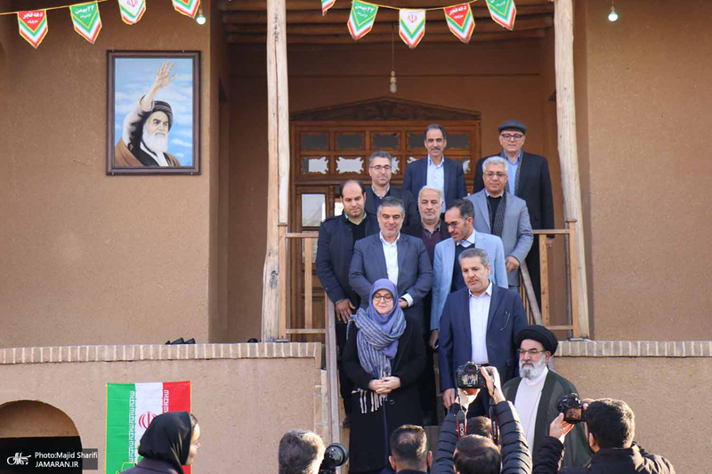 بازدید سخنگوی دولت از بیت تاریخی امام خمینی
