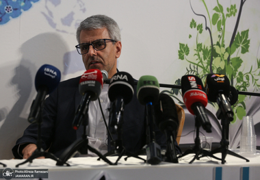 سخنگوی وزارت خارجه: پیش‌بینی اینکه گفت‌و‌گو‌ها با آمریکا به کجا ختم خواهد شد، فعلا امکان ندارد هدف از مذاکرات، حفظ حقوق و خاتمه بخشیدن تحریم‌های بدون توجیه است/ طرف مقابل باید ذهن خود را تنظیم کند