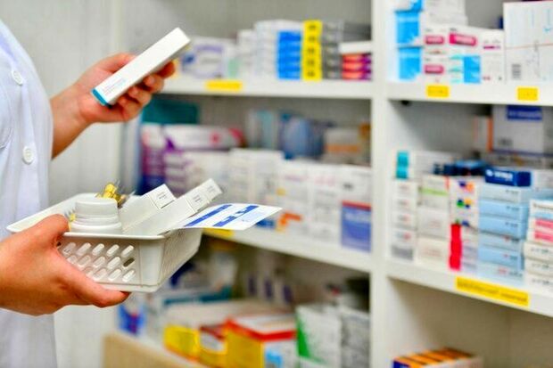 فعالیت داروخانه‌های محدوده مصلی و خیابان آزادی تهران
