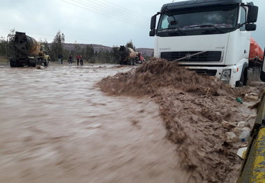 خطر سیل بیخ گوش شهر قم  شناسایی نقاط آسیب‌پذیر در برابر باران