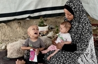  فریاد گرسنگی در چشمان یک کودک (7)