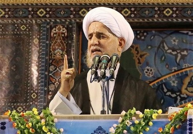 آمریکا آرزوی تسلیم ملت ایران و نابودی انقلاب رابه گور می برد