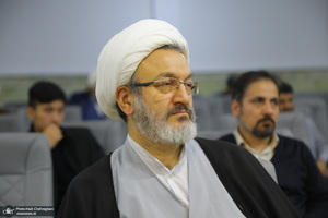 سلسله نشست های تبیین مکتب امام خمینی (س) با سخنرانی سید فرید موالی‌زاده  / موالی زاده