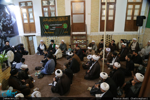 دیدار جمعی از ائمه جماعات استان قم با سید علی خمینی