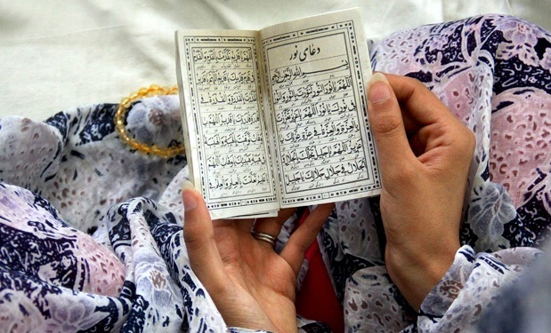 برگزاری مراسم اعتکاف رجبیه دانشگاه علوم پزشکی تبریز در مسجد رسول الله(ص)