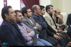 دیدارجمعی از فعالان ستادهای انتخاباتی دکتر روحانی با سید حسن خمینی