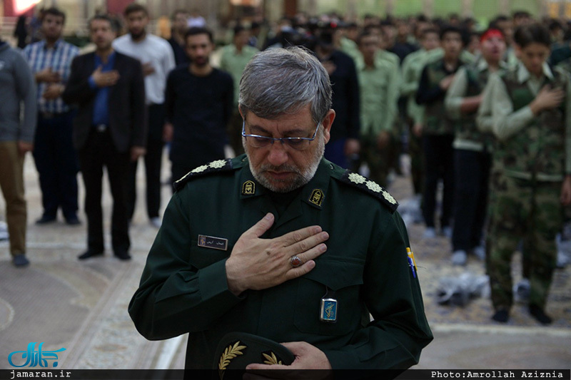 تجدید میثاق دانش آموزان بسیجی با آرمان های امام خمینی(س)