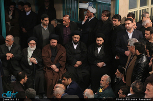 مراسم وداع با پیکر آیت الله هاشمی رفسنجانی(ره) در حسینیه جماران-15