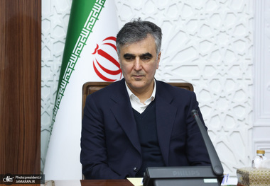 محمدرضا فرزین دستیار ویژه اقتصادی رئیس جمهور شد + سوابق