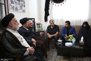 حضورسید حسن خمینی در منزل مرحوم سید علی صنیع خانی