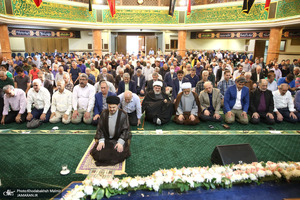 نماز عید سعید فطر در حسینیه شماره 2 جماران