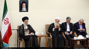 دیدار جمعی از مسئولان و فعالان فرهنگی از استان‌های یزد و همدان با رهبر معظم انقلاب 