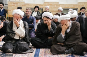 حضور آیت الله سید حسن خمینی در مراسم وداع با آیت الله العظمی شبری زنجانی (ره)