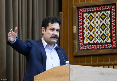 واکنش معاون پزشکیان به عفو گسترده زندانیان  + عکس