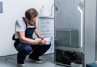مشکلات رایج در تعمیر یخچال پارس