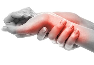 
گز گز دست نشانه این بیماری است؟