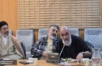 نشست هم‌اندیشی مؤسسه تنظیم و نشر آثار امام خمینی(س) قم با نویسندگان عرصه کودک و نوجوان