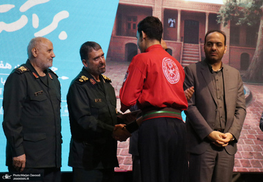 مراسم تجلیل از ورزشکاران شهرستان خمین