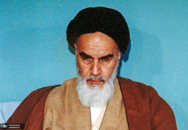 روزی که امام فرمان تاسیس بنیاد شهید را صادر کرد