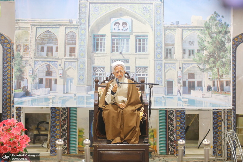 نشست دوره ای اساتید سطوح عالیه و خارج حوزه علمیه قم