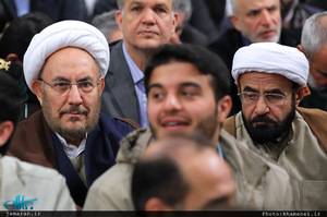 دیدار مسئولان نظام و میهمانان کنفرانس وحدت اسلامى با رهبر معظم انقلاب