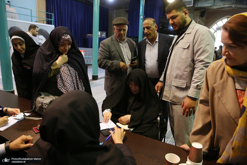 مرحله دوم انتخابات ریاست جمهوری چهاردهم در حسینیه جماران - 3