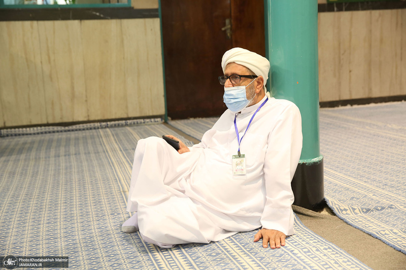 بازدید جمعی از امامان جمعه، روحانیون، علما، فضلا و مدرسین حوزه های علمیه اهل تسنن از جماران