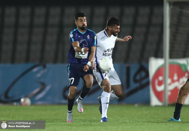 دو بازیکن خاطی استقلال در لیست خروج قرار گرفتند