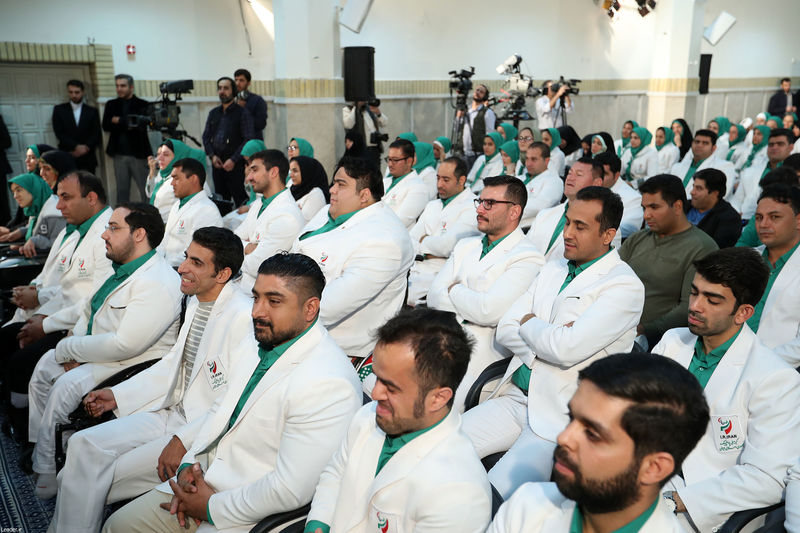 دیدار مدال‌آوران کاروان ورزشی ایران در بازی‌های پاراآسیایی اندونزی با رهبر معظم انقلاب