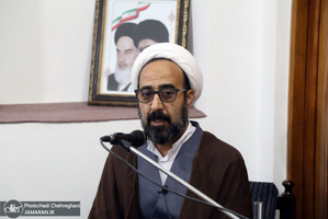 محفل انس با قرآن ویژه بانوان در بیت قدیمی امام در قم