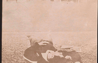 پوسترهایی از دوران انقلاب اسلامی برای گرامیداشت حادثه خونین ۱۳ آبان سال ۱۳۵۷ (2)