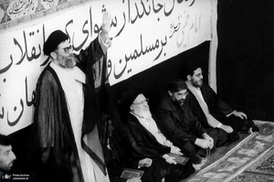 تشییعی که خاطره ۳۷ سال پیش را زنده می‌کند/ تشییع امام خمینی