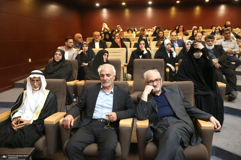 جشن میلاد امام رضا (ع) در حرم امام خمینی (س)