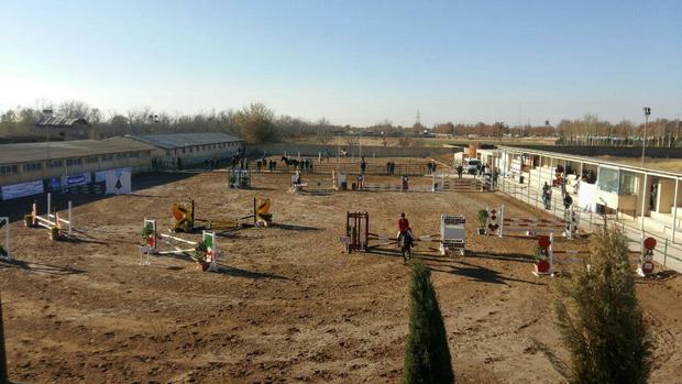 آغاز مسابقات پرش با اسب چهار استان کشوربه نفع کودکان سرطانی در قزوین