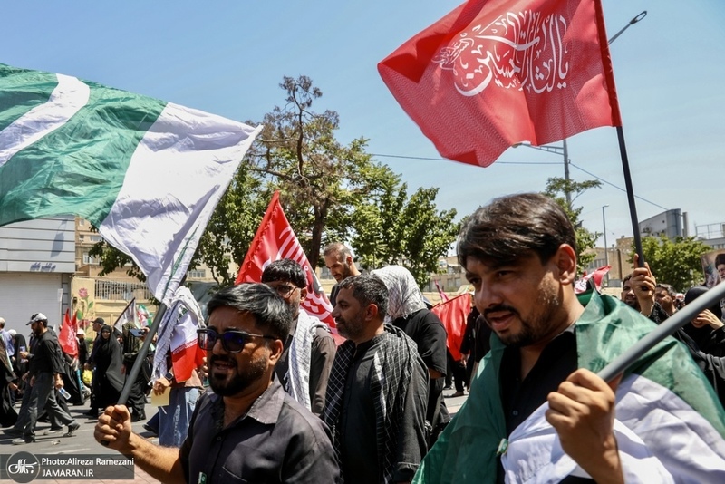 مراسم تشییع پیکر مطهر رهبر شهید انقلاب در تهران