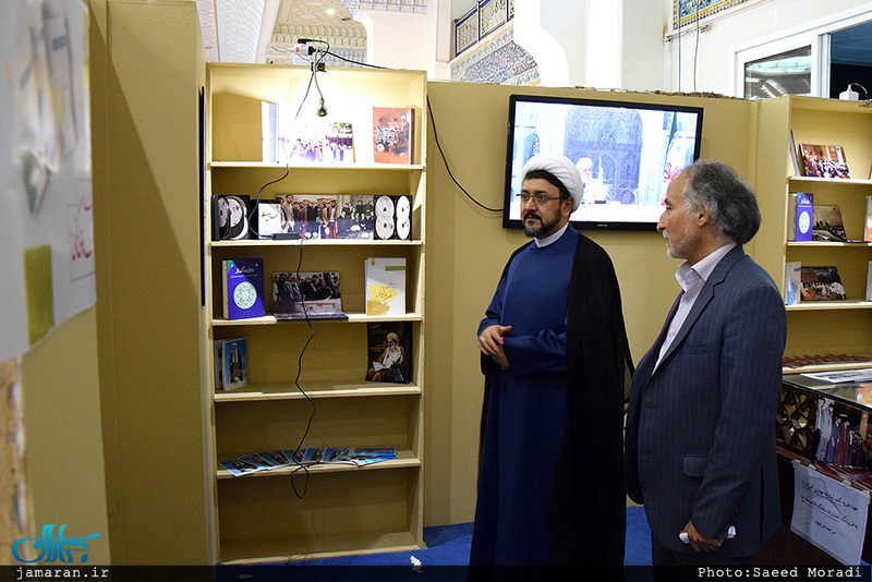 غرفه موسسه تنظیم و نشر آثار امام خمینی(س) در نمایشگاه بین المللی قرآن کریم