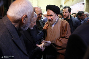 مراسم ترحیم مادر محمد شریعتمداری