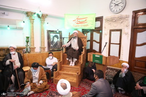 مراسم عمامه گذاری و جشن ولادت امیرالمومنین (ع) در بیوت مراجع و علماء‎‎