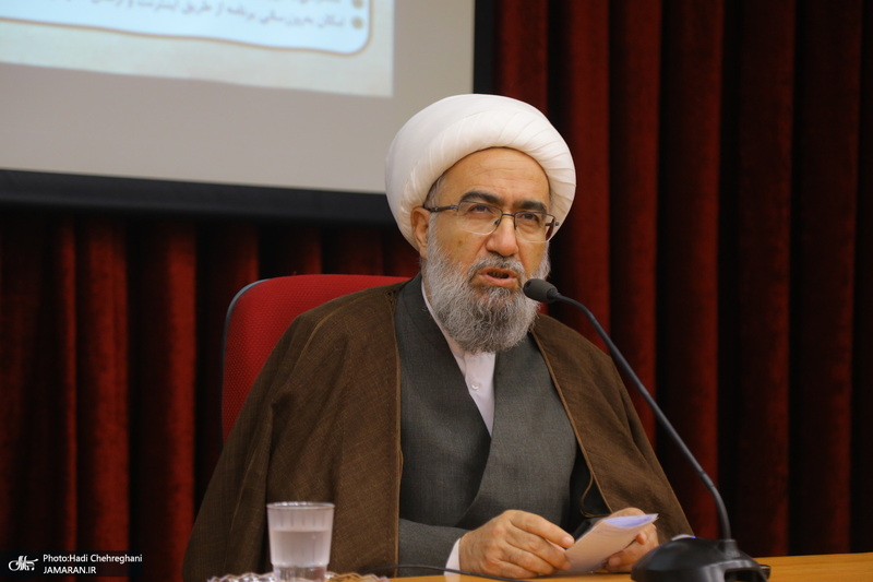 مراسم رونمایی از نرم افزار مجموعه آثار آیت الله العظمی صافی گلپایگانی (ره)