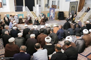 حضور آیت الله سید حسن خمینی در مراسم وداع با آیت الله العظمی شبری زنجانی (ره)