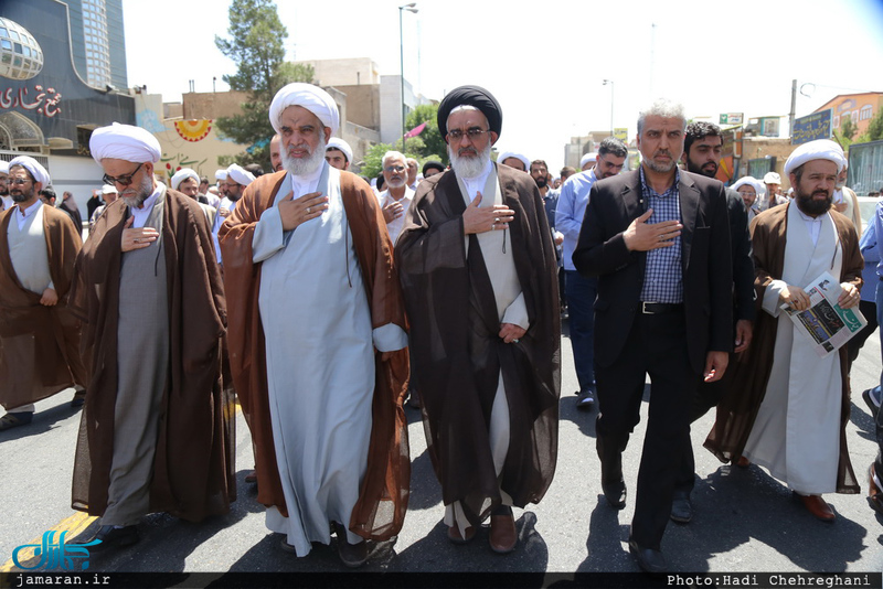 مراسم تشییع پیکر مطهر شهید حمله تروریستی اخیر حجت الاسلام تقوی در قم