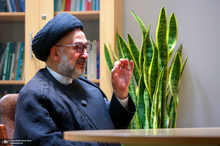 انتقاد ابطحی از تندروها و احمدی‌نژاد: ملاحظه اسرائیل را می‌کنند!