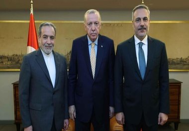 عراقچی با اردوغان دیدار کرد + عکس