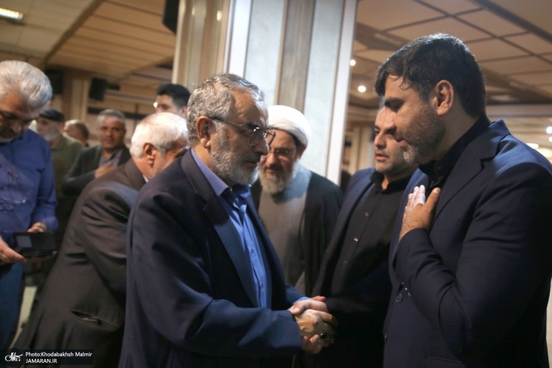 مراسم بزرگداشت احسان صابری در حرم امام خمینی (س)