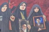 اقدام عجیب شهرداری قم در نصب بیلبوردهای بزرگ با تصاویر کوچکی از امام خمینی (7)