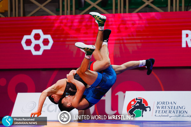 تصاویر| از پرواز روی تشک تا فنون مرگبار؛ گلچین قاب‌های جذاب از کشتی فرنگی قهرمانی آسیا