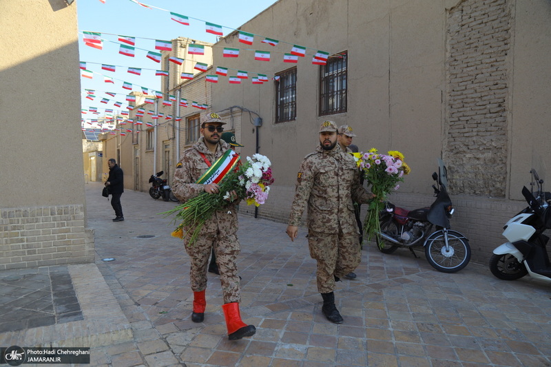 مراسم آغاز دهه فجر در بیت حضرت امام خمینی (س) در قم