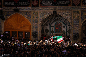 تشییع پیکر مطهر رهبر شهید در نجف اشرف