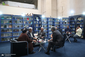 غرفه موسسه تنظيم و نشر آثار امام خمينی (ره) در سی و ششمین نمایشگاه کتاب تهران-2